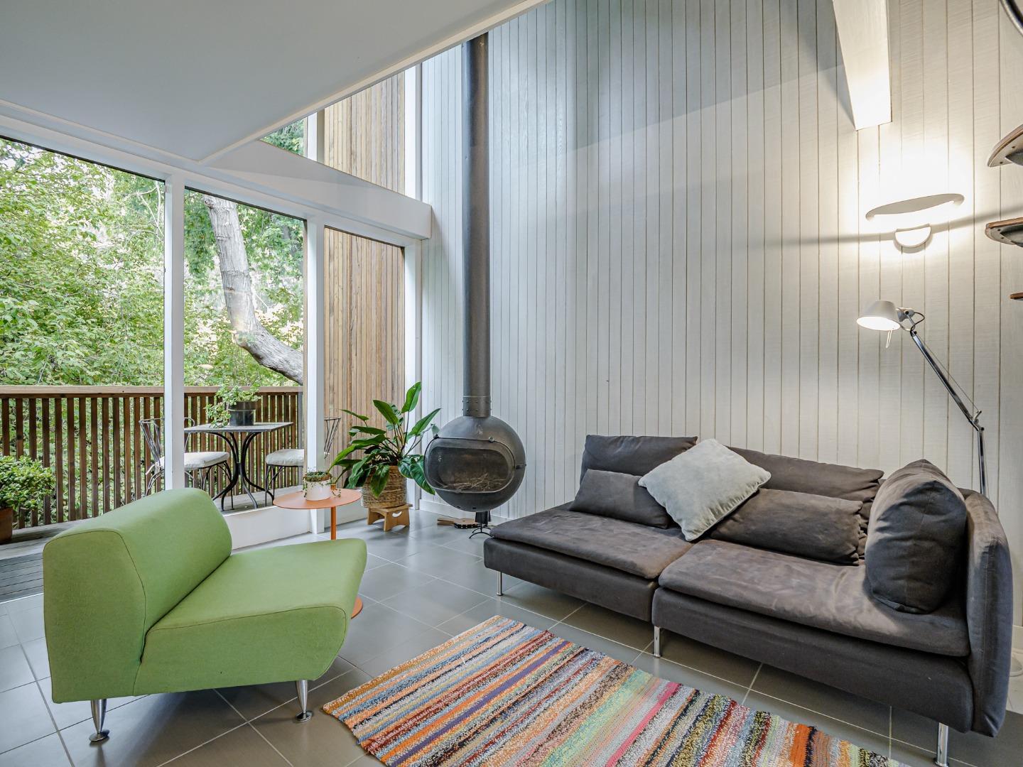 Detail Gallery Image 11 of 44 For 317 Brook Ave, Santa Cruz,  CA 95062 - 2 Beds | 1 Baths
