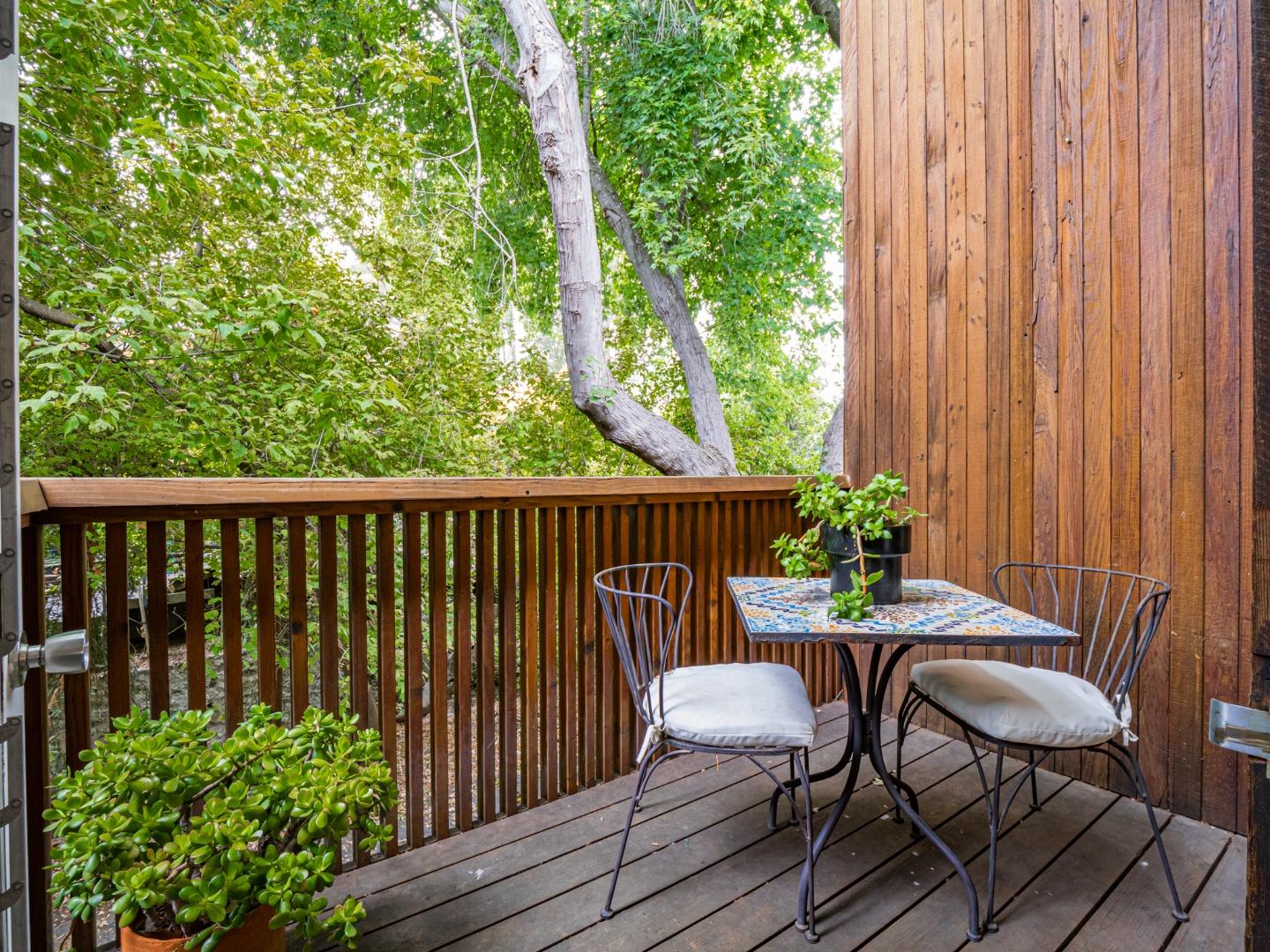 Detail Gallery Image 12 of 44 For 317 Brook Ave, Santa Cruz,  CA 95062 - 2 Beds | 1 Baths