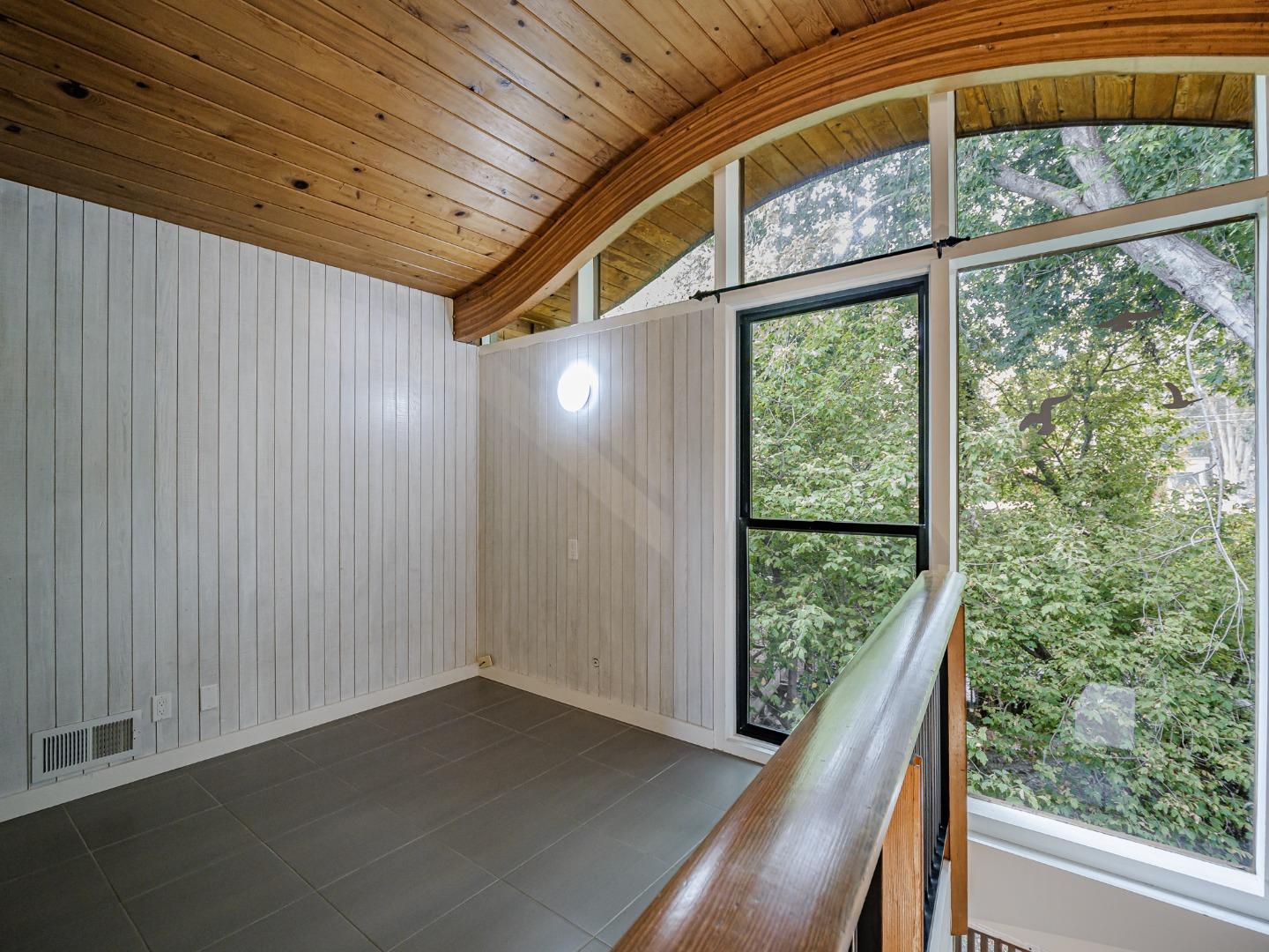 Detail Gallery Image 25 of 44 For 317 Brook Ave, Santa Cruz,  CA 95062 - 2 Beds | 1 Baths