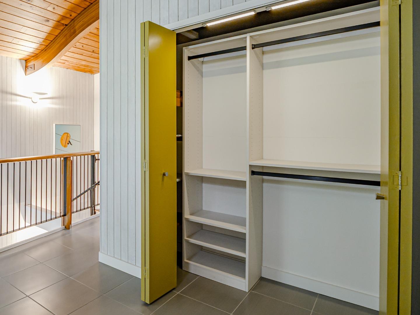 Detail Gallery Image 27 of 44 For 317 Brook Ave, Santa Cruz,  CA 95062 - 2 Beds | 1 Baths