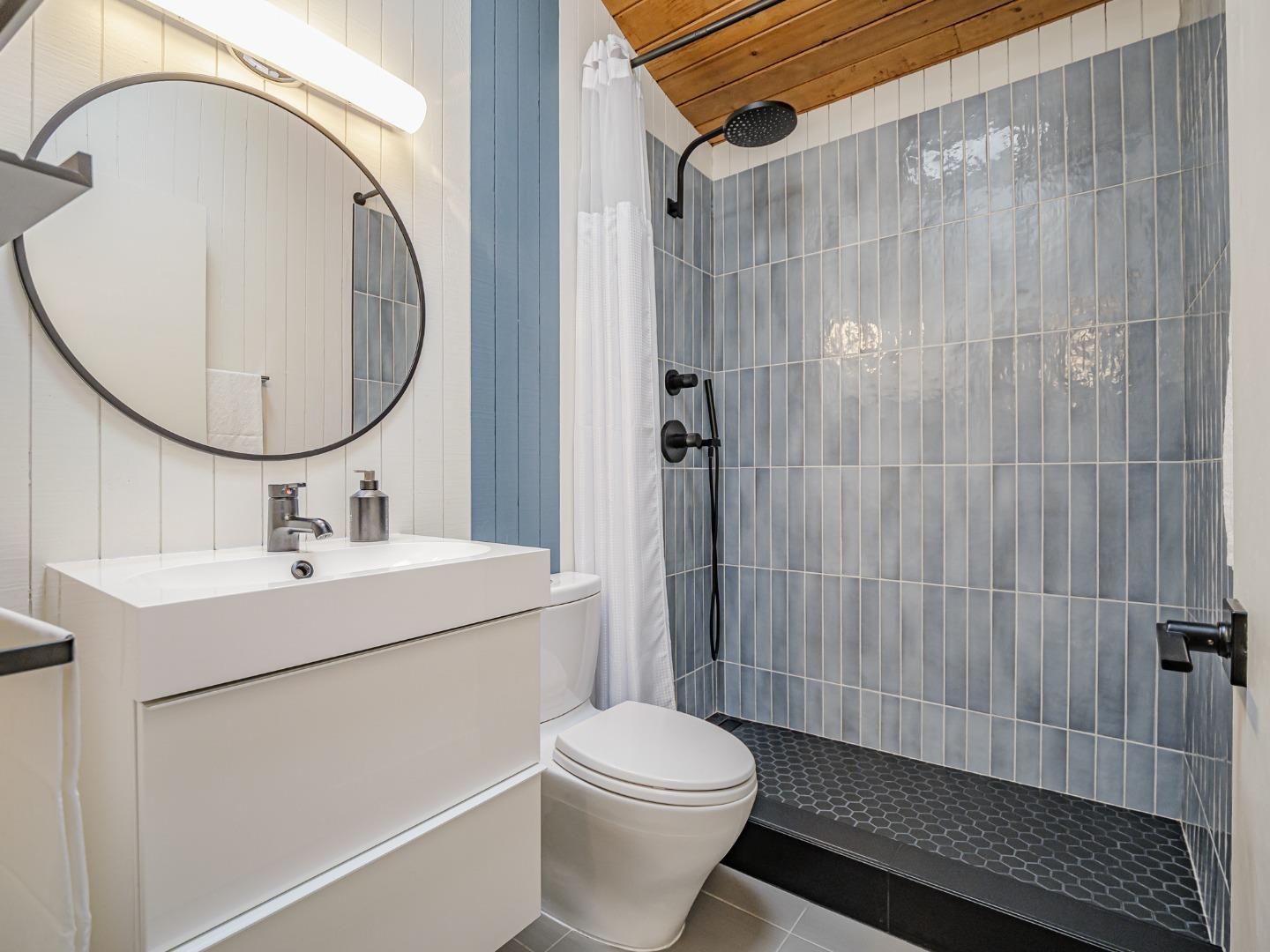 Detail Gallery Image 29 of 44 For 317 Brook Ave, Santa Cruz,  CA 95062 - 2 Beds | 1 Baths