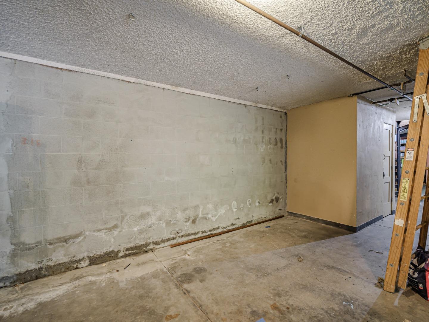 Detail Gallery Image 41 of 44 For 317 Brook Ave, Santa Cruz,  CA 95062 - 2 Beds | 1 Baths