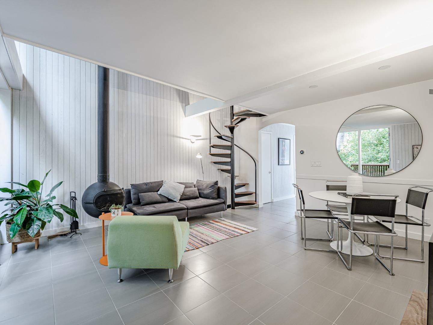 Detail Gallery Image 8 of 44 For 317 Brook Ave, Santa Cruz,  CA 95062 - 2 Beds | 1 Baths