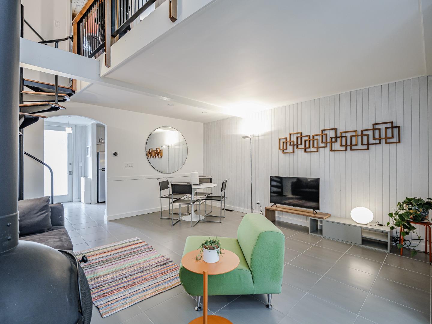 Detail Gallery Image 9 of 44 For 317 Brook Ave, Santa Cruz,  CA 95062 - 2 Beds | 1 Baths