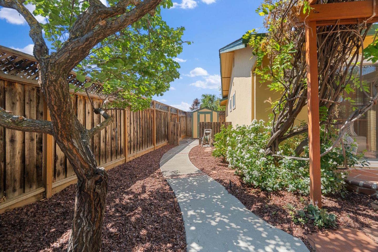 Detail Gallery Image 37 of 43 For 3496 Picadilly Dr, San Jose,  CA 95118 - 3 Beds | 2 Baths