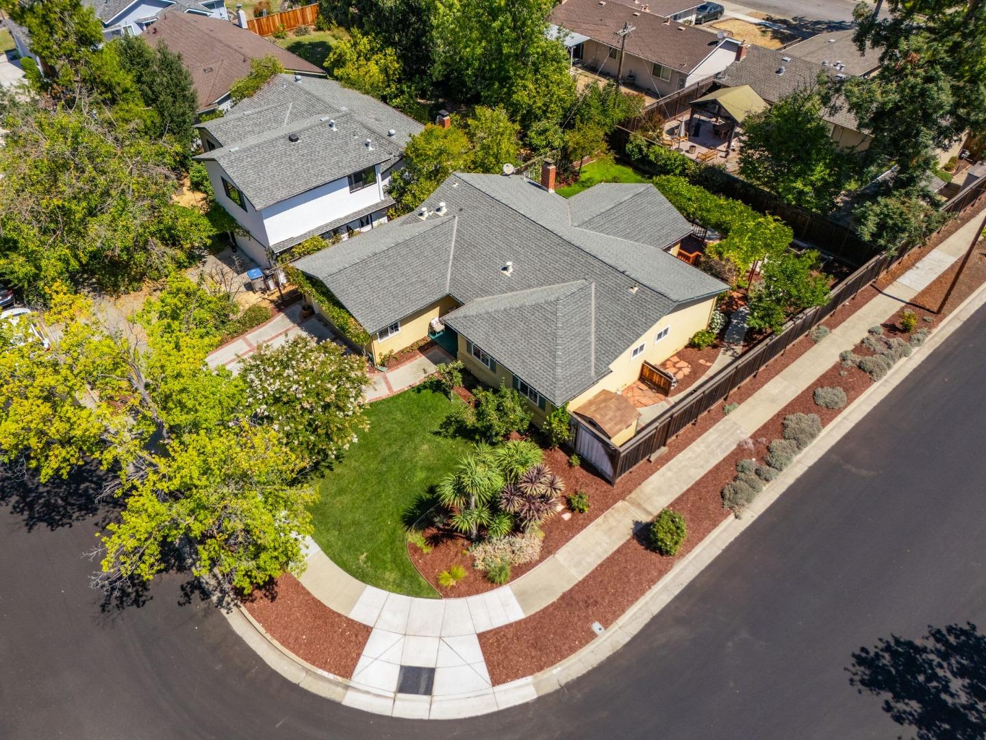 Detail Gallery Image 42 of 43 For 3496 Picadilly Dr, San Jose,  CA 95118 - 3 Beds | 2 Baths