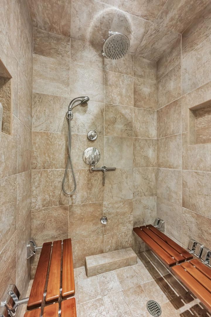 Detail Gallery Image 32 of 58 For 32 Clairview Ct, San Francisco,  CA 94131 - 4 Beds | 3 Baths