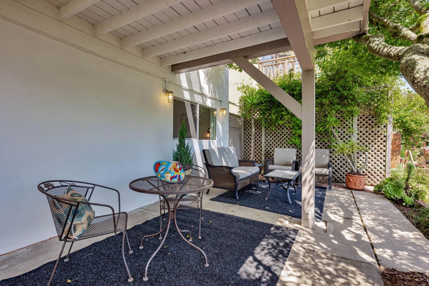 Detail Gallery Image 37 of 58 For 32 Clairview Ct, San Francisco,  CA 94131 - 4 Beds | 3 Baths