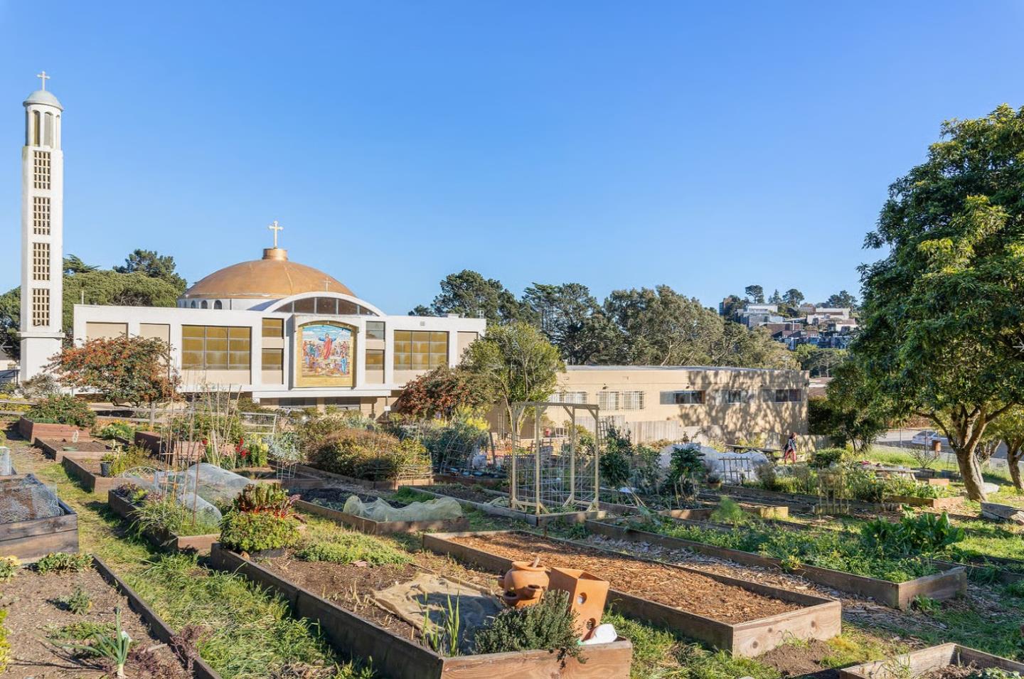 Detail Gallery Image 43 of 58 For 32 Clairview Ct, San Francisco,  CA 94131 - 4 Beds | 3 Baths