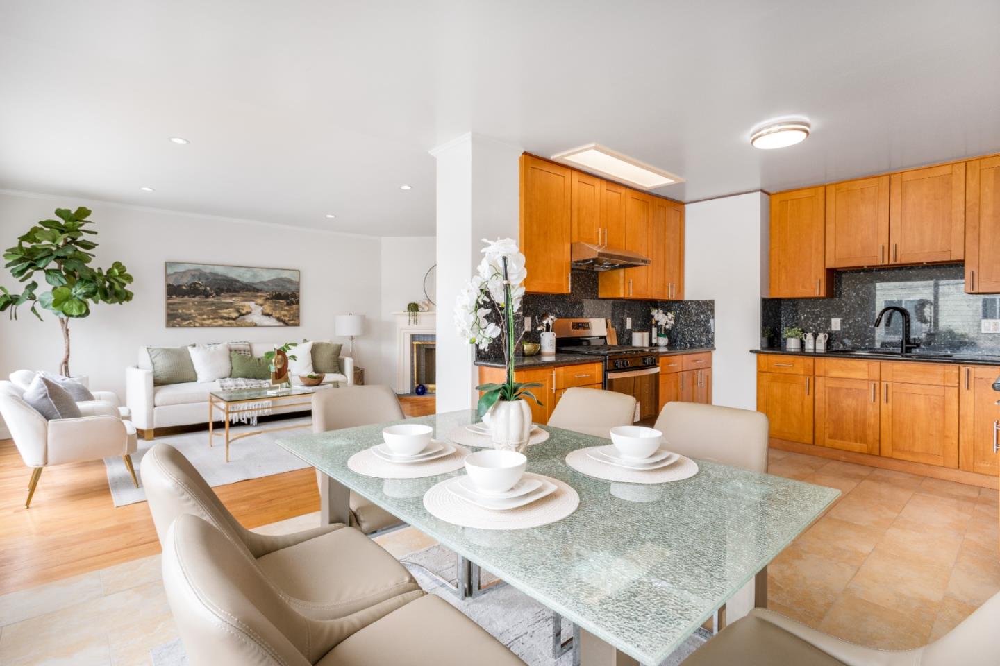 Detail Gallery Image 19 of 33 For 2115 42nd Ave, San Francisco,  CA 94116 - 3 Beds | 2 Baths