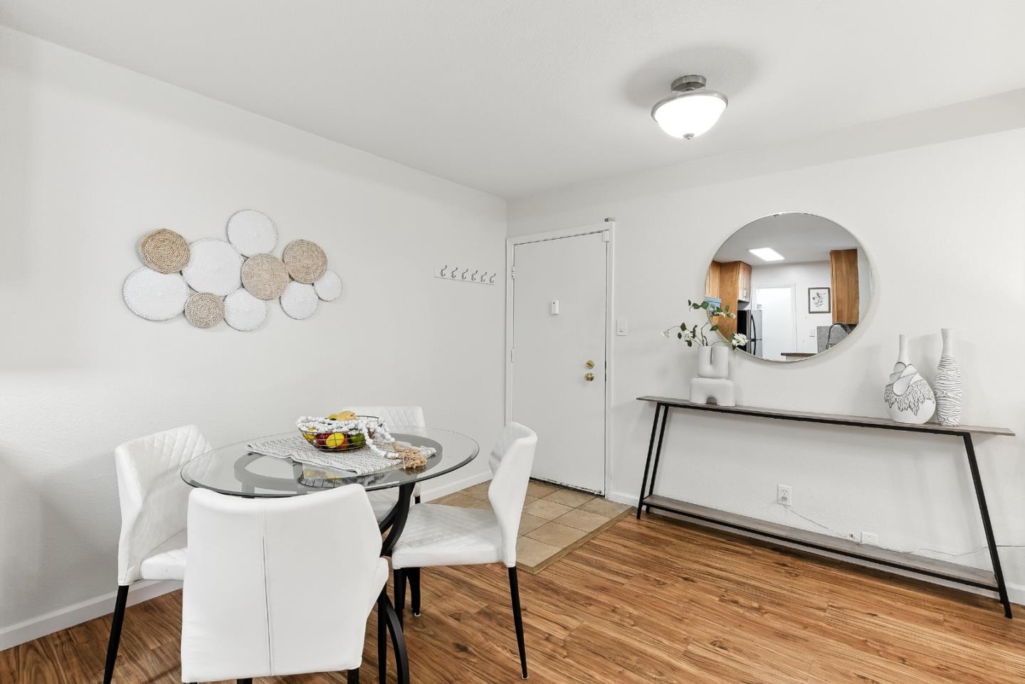 Detail Gallery Image 8 of 24 For 103 Piccadilly Pl a,  San Bruno,  CA 94066 - 1 Beds | 1 Baths