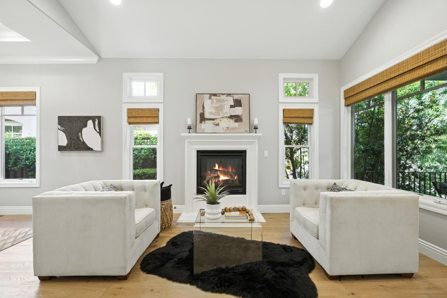 Detail Gallery Image 10 of 53 For 270 Oakview Dr, San Carlos,  CA 94070 - 4 Beds | 3 Baths