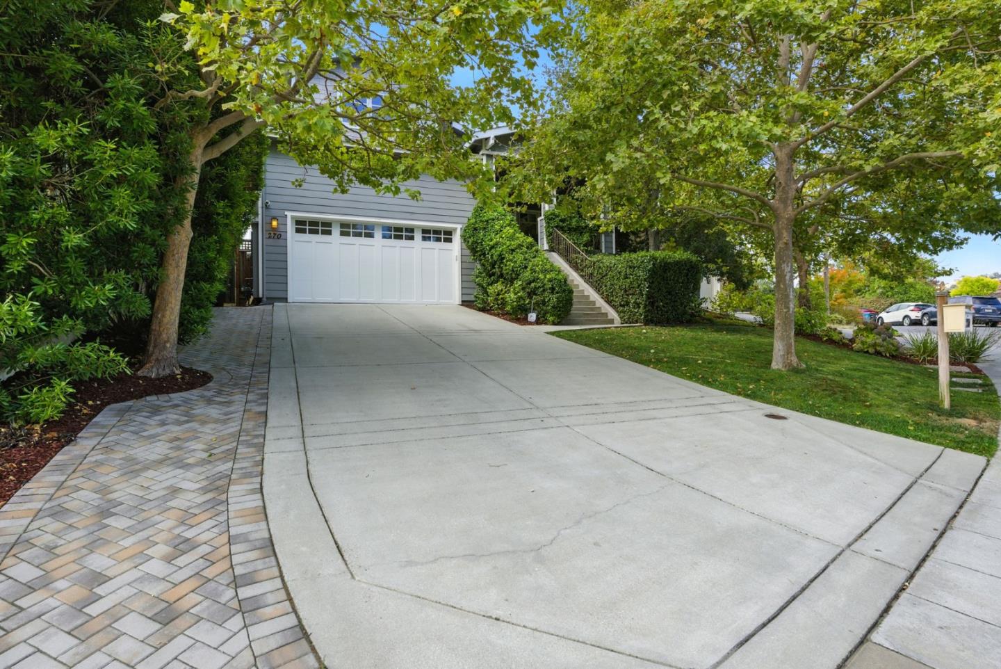 Detail Gallery Image 2 of 53 For 270 Oakview Dr, San Carlos,  CA 94070 - 4 Beds | 3 Baths