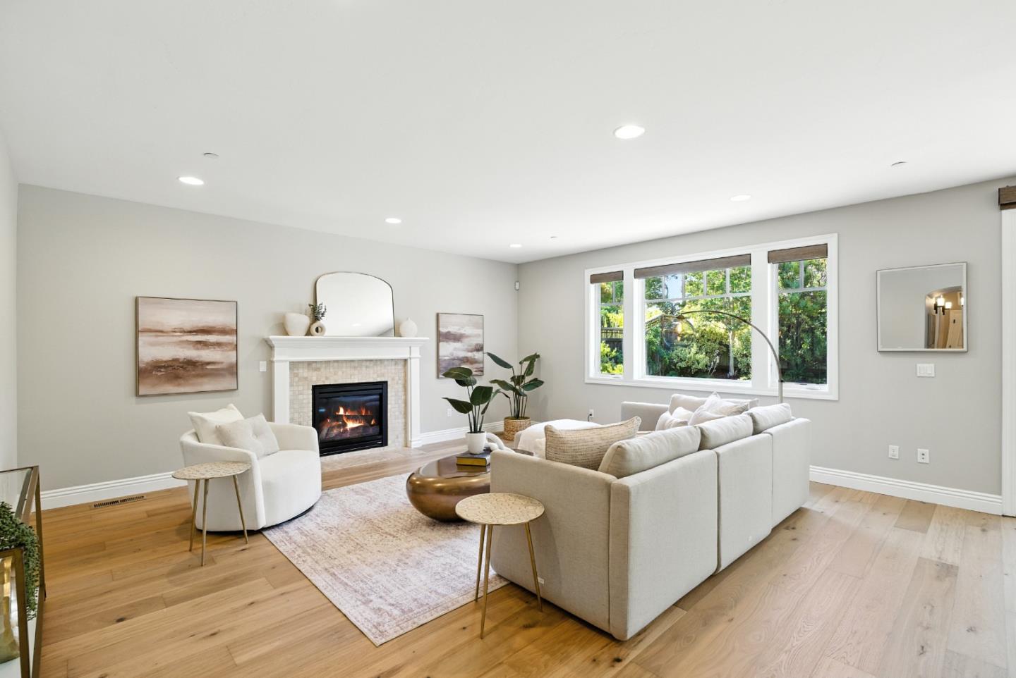 Detail Gallery Image 23 of 53 For 270 Oakview Dr, San Carlos,  CA 94070 - 4 Beds | 3 Baths