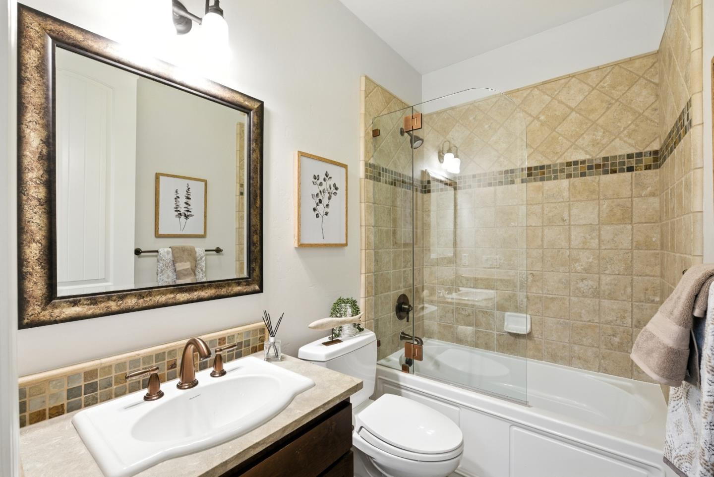 Detail Gallery Image 42 of 53 For 270 Oakview Dr, San Carlos,  CA 94070 - 4 Beds | 3 Baths