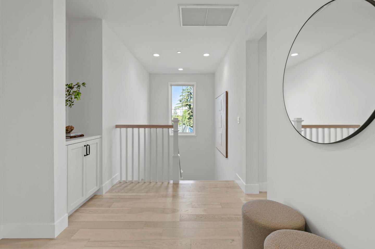 Detail Gallery Image 21 of 51 For 3070 Sterling Way, Redwood City,  CA 94061 - 4 Beds | 4/1 Baths