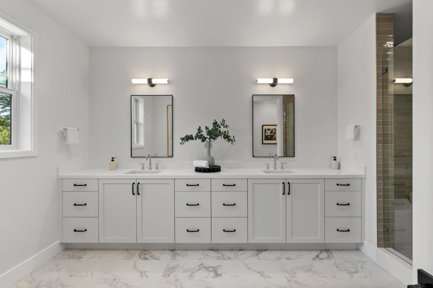 Detail Gallery Image 26 of 51 For 3070 Sterling Way, Redwood City,  CA 94061 - 4 Beds | 4/1 Baths