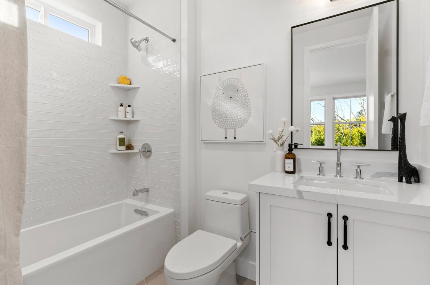 Detail Gallery Image 35 of 51 For 3070 Sterling Way, Redwood City,  CA 94061 - 4 Beds | 4/1 Baths
