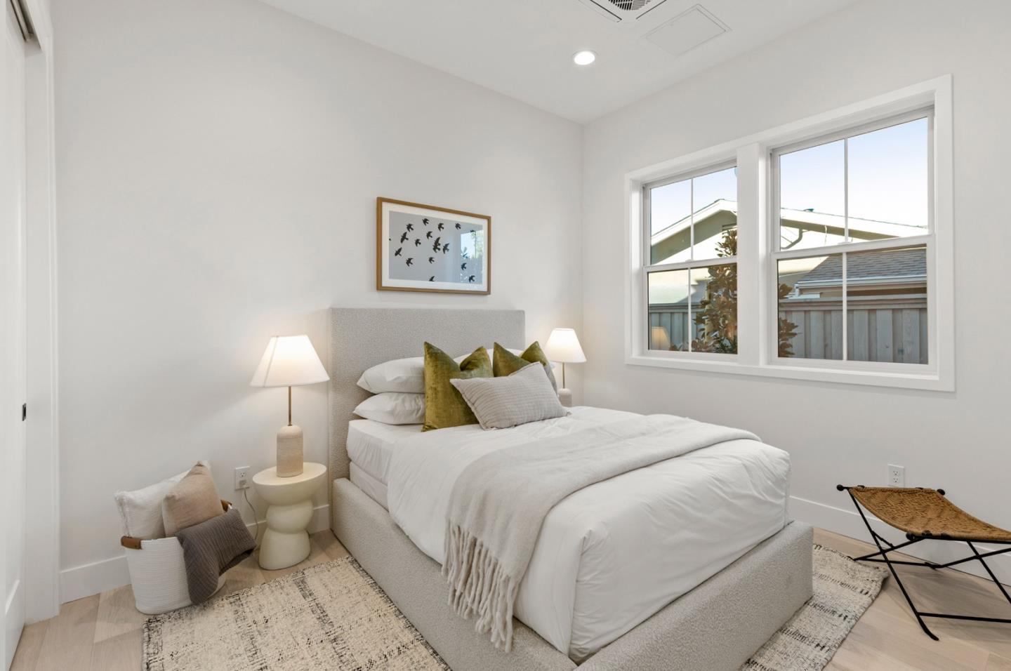 Detail Gallery Image 36 of 51 For 3070 Sterling Way, Redwood City,  CA 94061 - 4 Beds | 4/1 Baths