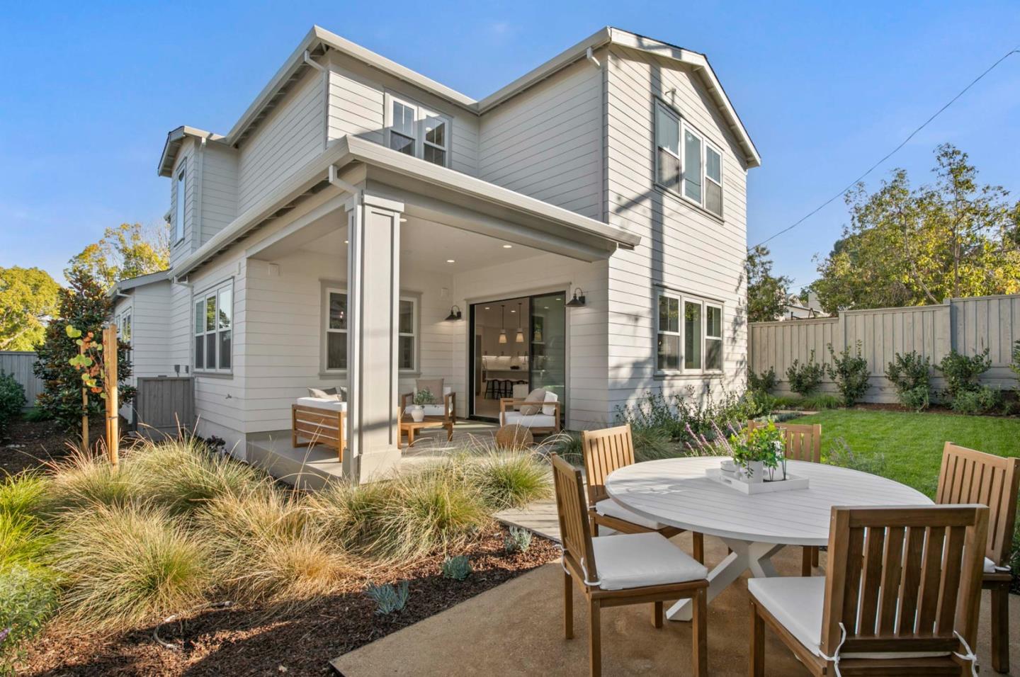 Detail Gallery Image 45 of 51 For 3070 Sterling Way, Redwood City,  CA 94061 - 4 Beds | 4/1 Baths
