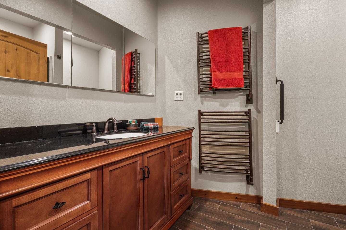 Detail Gallery Image 48 of 72 For 523 Peninsula Dr, Lake Almanor,  CA 96137 - 4 Beds | 3 Baths