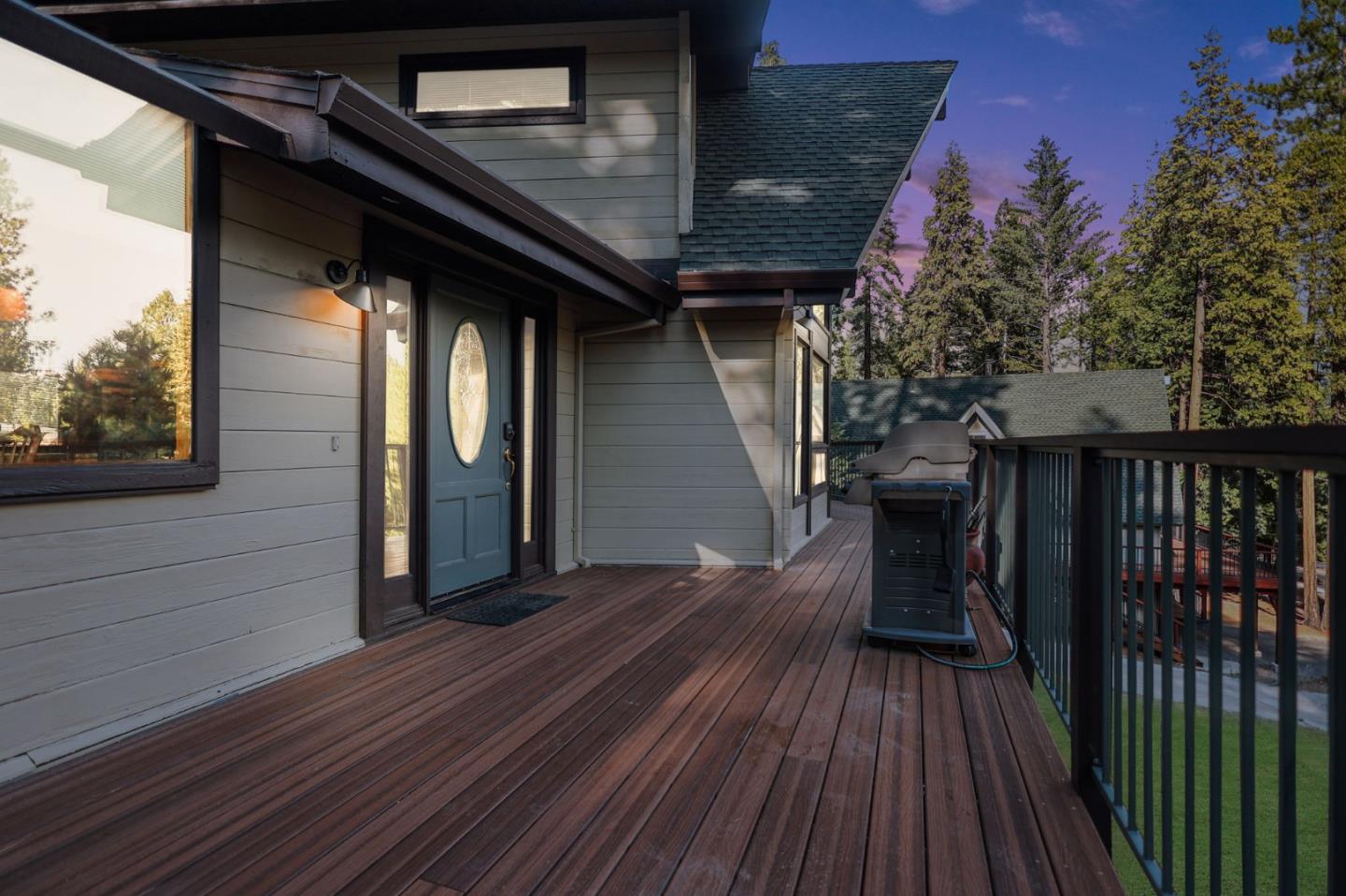 Detail Gallery Image 62 of 72 For 523 Peninsula Dr, Lake Almanor,  CA 96137 - 4 Beds | 3 Baths