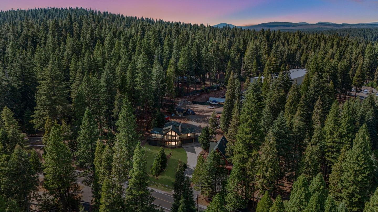 Detail Gallery Image 66 of 72 For 523 Peninsula Dr, Lake Almanor,  CA 96137 - 4 Beds | 3 Baths