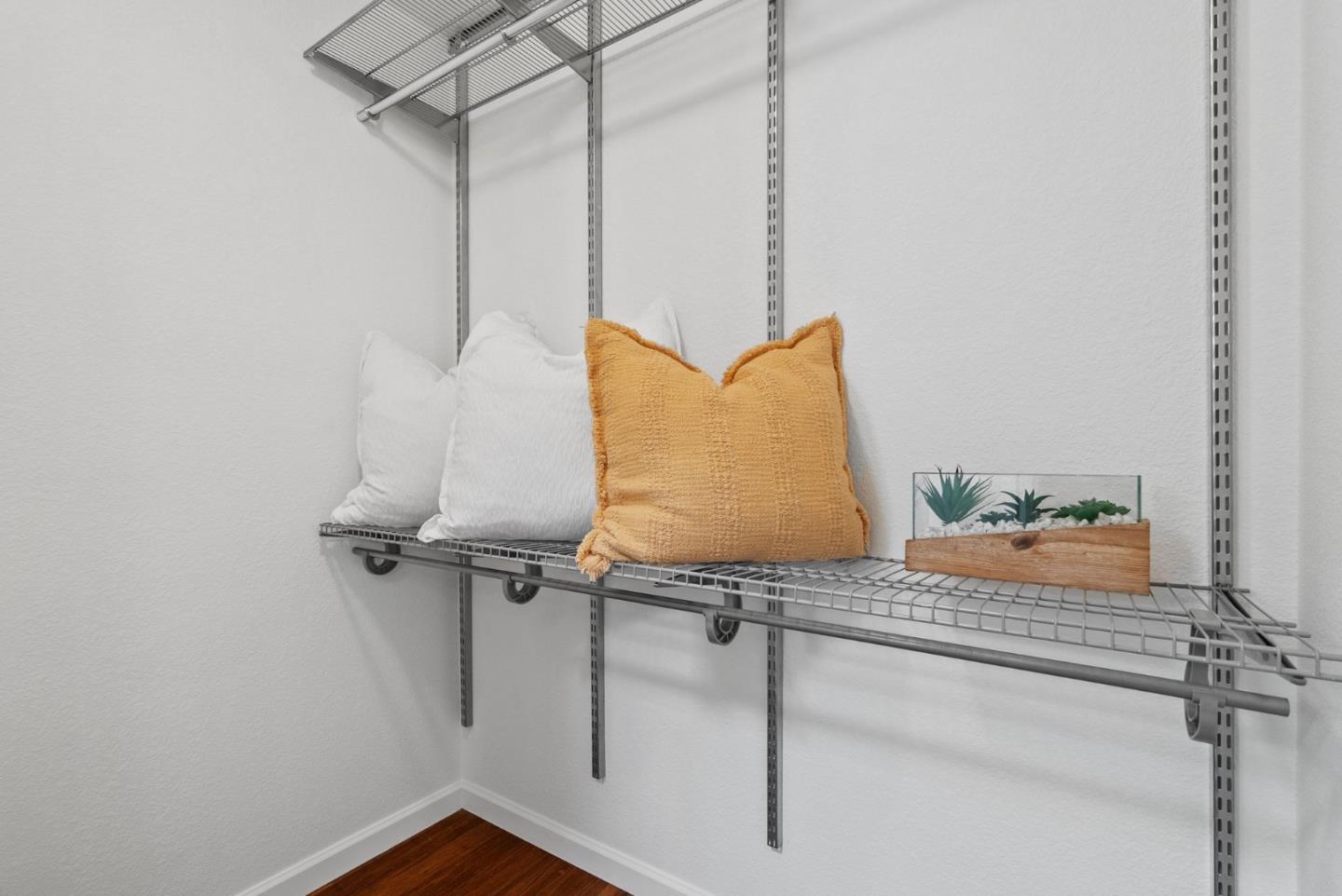 Detail Gallery Image 21 of 37 For 1806 Park Vista Cir, Santa Clara,  CA 95050 - 3 Beds | 2/1 Baths