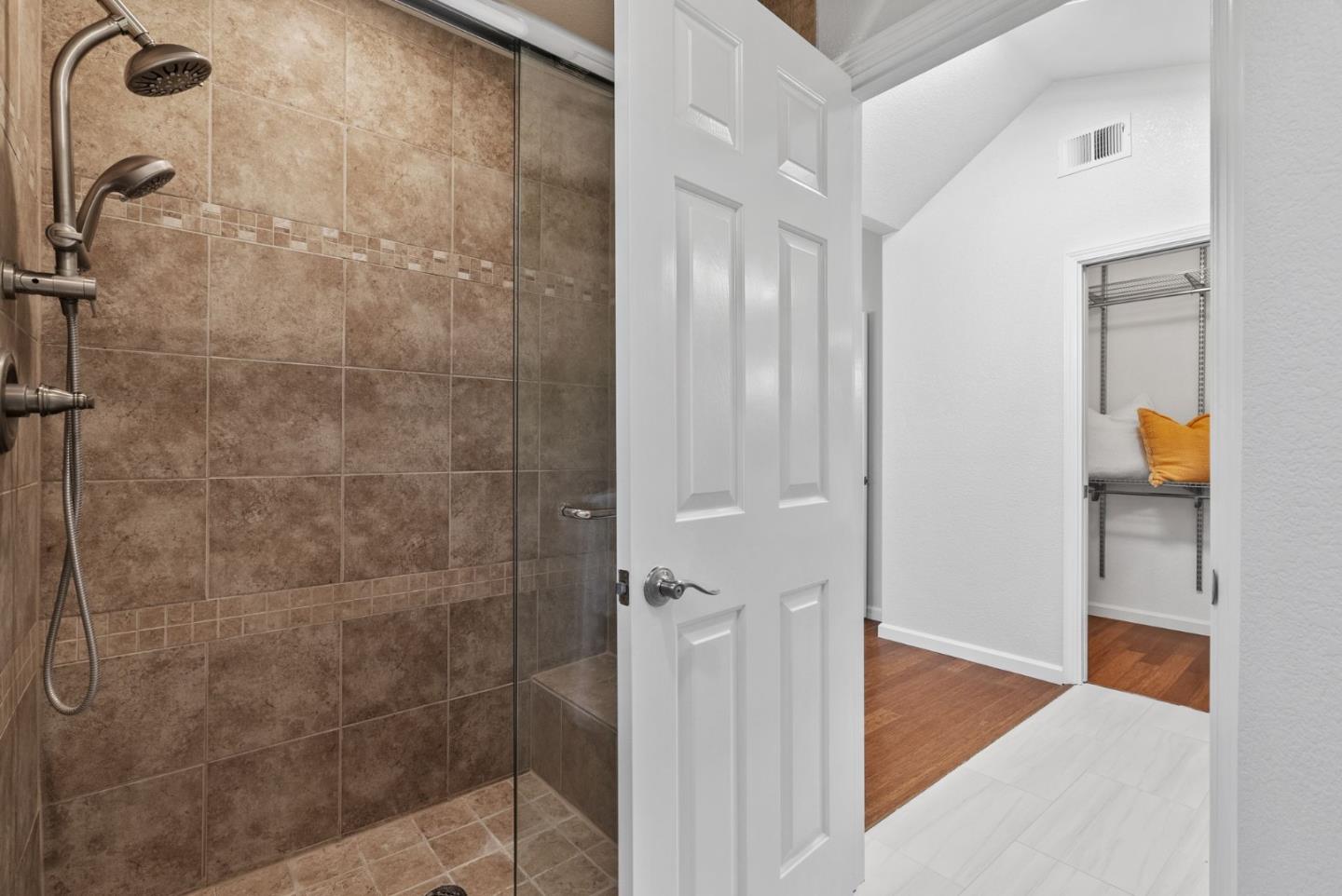Detail Gallery Image 22 of 37 For 1806 Park Vista Cir, Santa Clara,  CA 95050 - 3 Beds | 2/1 Baths