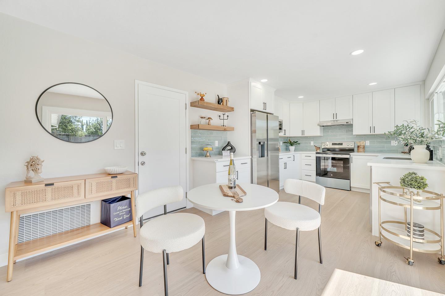 Detail Gallery Image 11 of 36 For 1927 Conifer Ln, San Jose,  CA 95132 - 4 Beds | 2 Baths