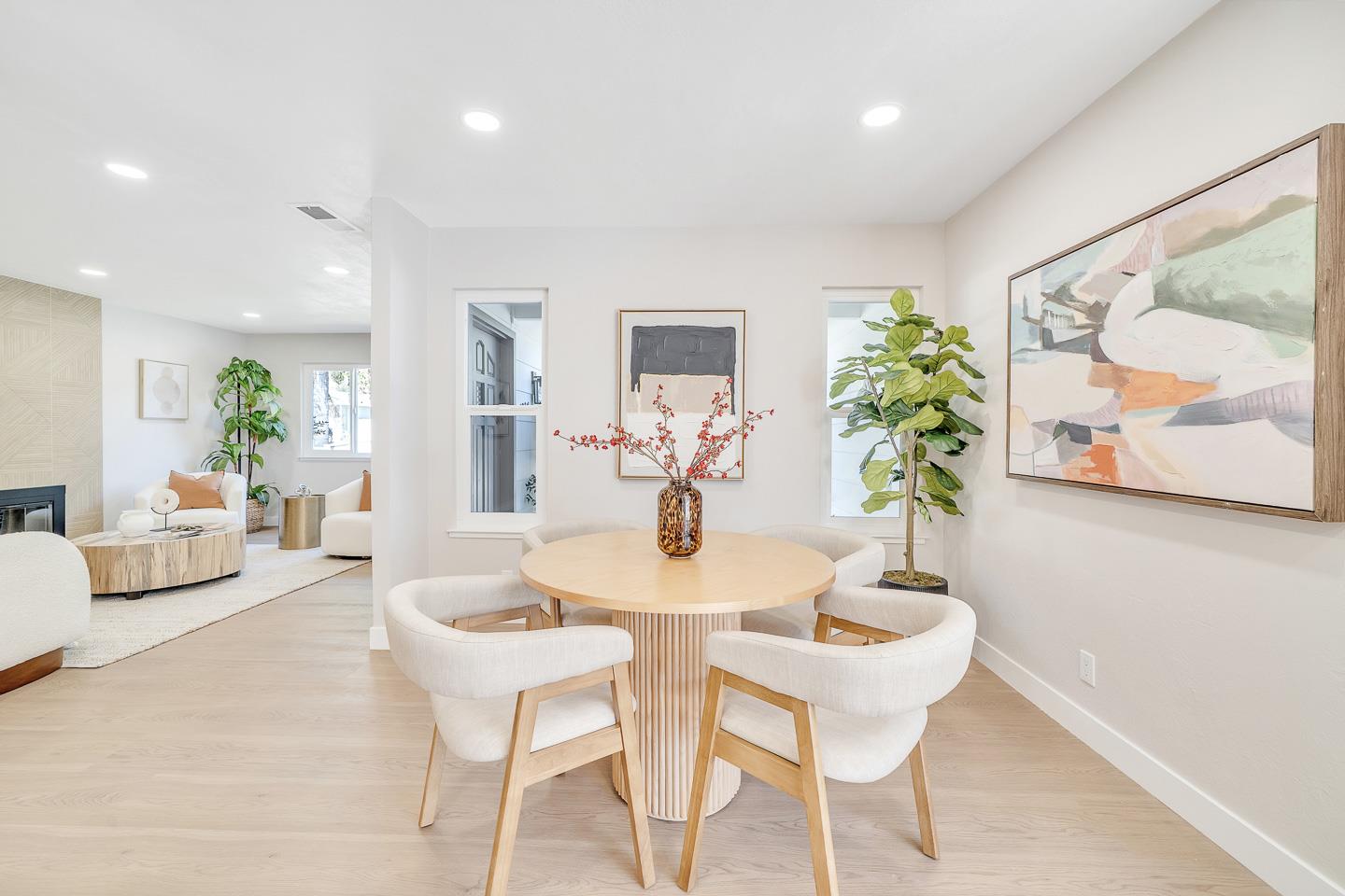 Detail Gallery Image 7 of 36 For 1927 Conifer Ln, San Jose,  CA 95132 - 4 Beds | 2 Baths