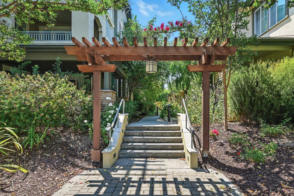 Detail Gallery Image 74 of 94 For 2881 Meridian Ave #224,  San Jose,  CA 95124 - 2 Beds | 2 Baths