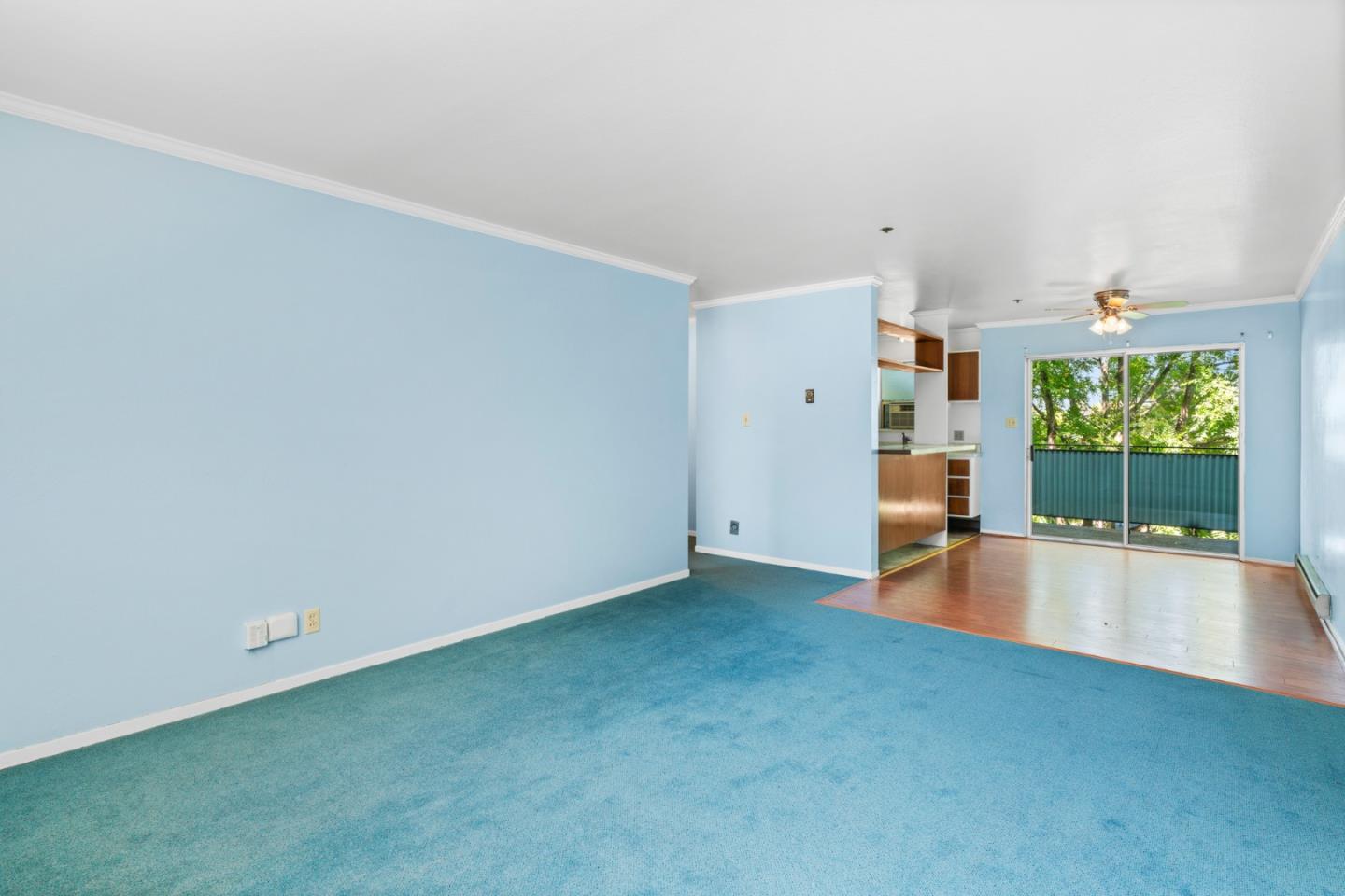Detail Gallery Image 4 of 22 For 464 Clinton St #309,  Redwood City,  CA 94062 - 1 Beds | 1 Baths