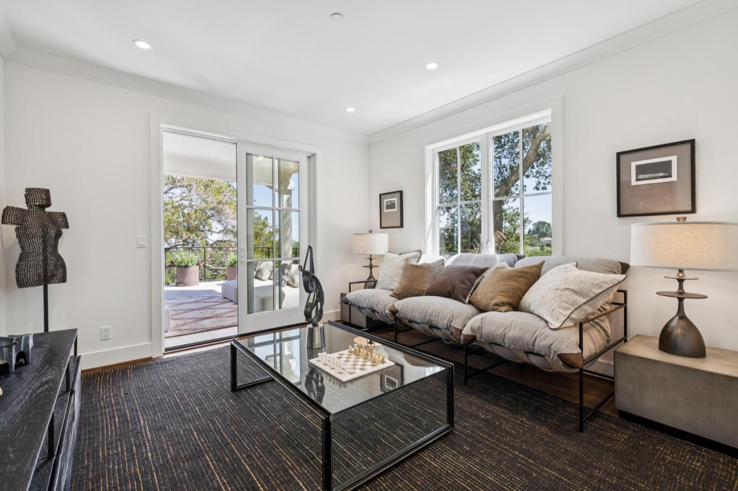 Detail Gallery Image 19 of 60 For 717 Vernal Way, Redwood City,  CA 94062 - 5 Beds | 5/1 Baths