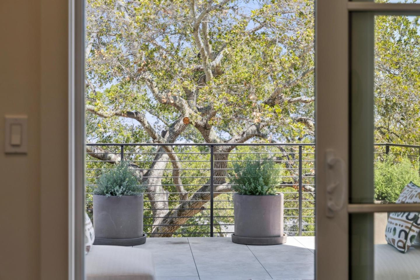 Detail Gallery Image 20 of 60 For 717 Vernal Way, Redwood City,  CA 94062 - 5 Beds | 5/1 Baths