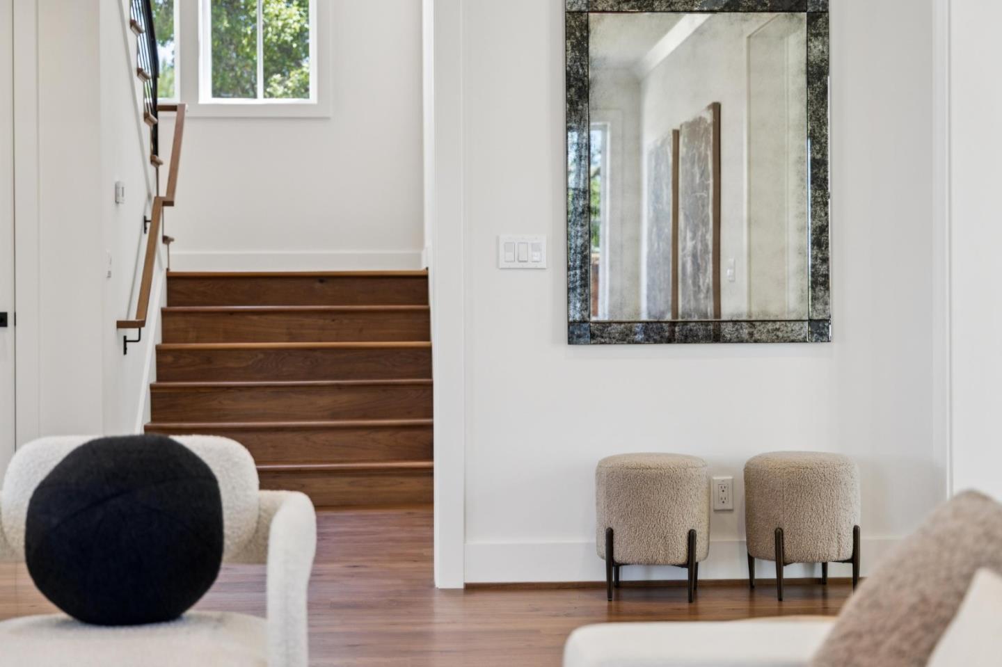 Detail Gallery Image 23 of 60 For 717 Vernal Way, Redwood City,  CA 94062 - 5 Beds | 5/1 Baths