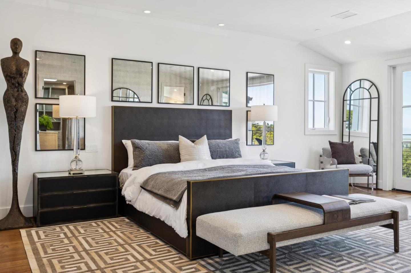 Detail Gallery Image 27 of 60 For 717 Vernal Way, Redwood City,  CA 94062 - 5 Beds | 5/1 Baths