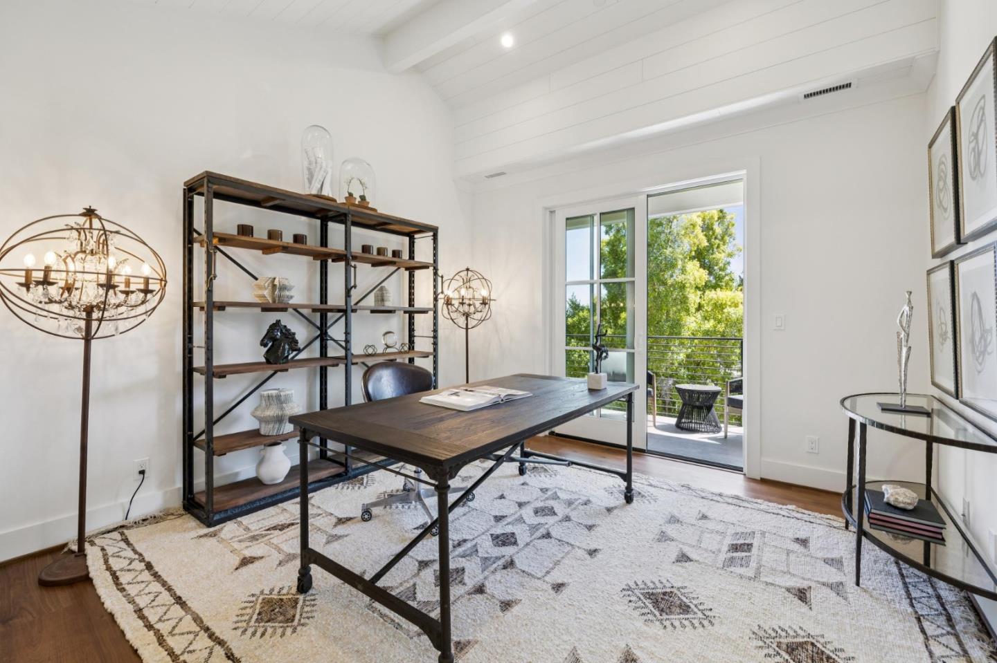 Detail Gallery Image 43 of 60 For 717 Vernal Way, Redwood City,  CA 94062 - 5 Beds | 5/1 Baths
