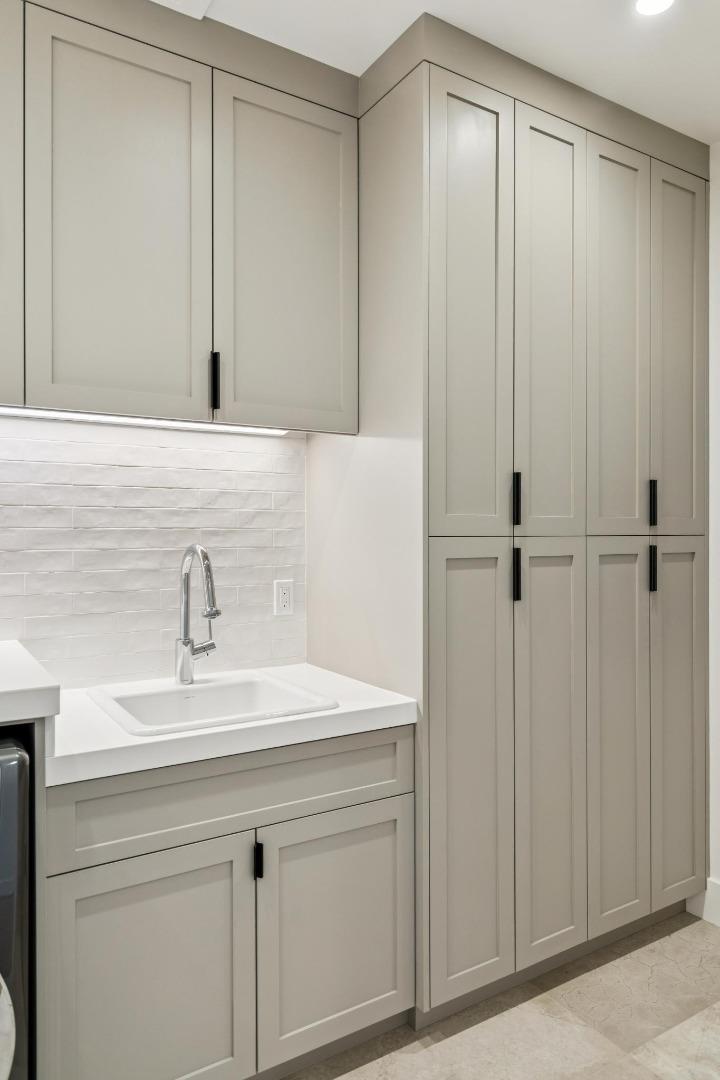 Detail Gallery Image 46 of 60 For 717 Vernal Way, Redwood City,  CA 94062 - 5 Beds | 5/1 Baths