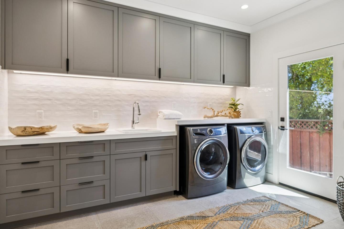 Detail Gallery Image 53 of 60 For 717 Vernal Way, Redwood City,  CA 94062 - 5 Beds | 5/1 Baths