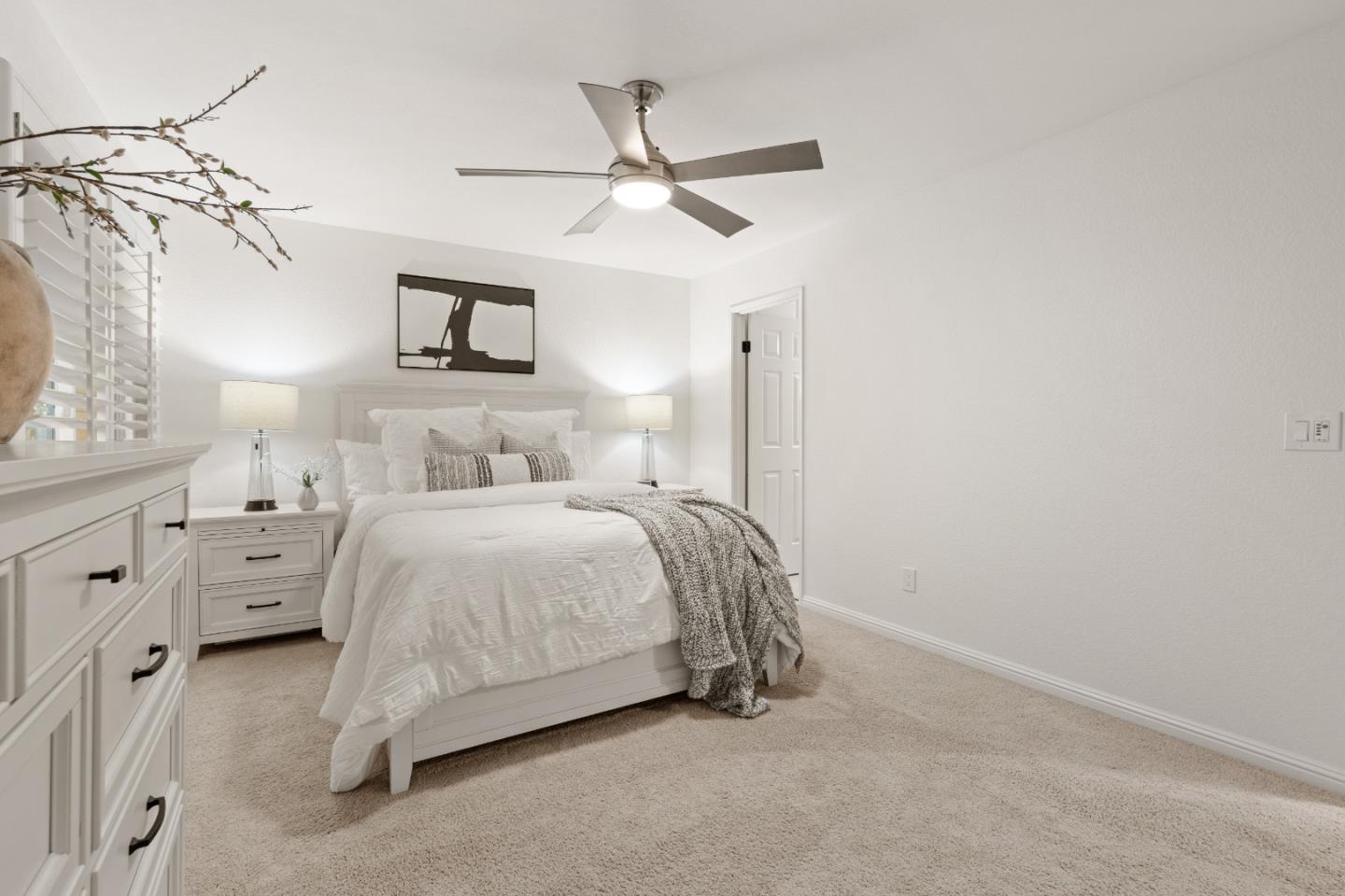 Detail Gallery Image 25 of 40 For 556 Quail Bush Ct, San Jose,  CA 95117 - 2 Beds | 2/1 Baths