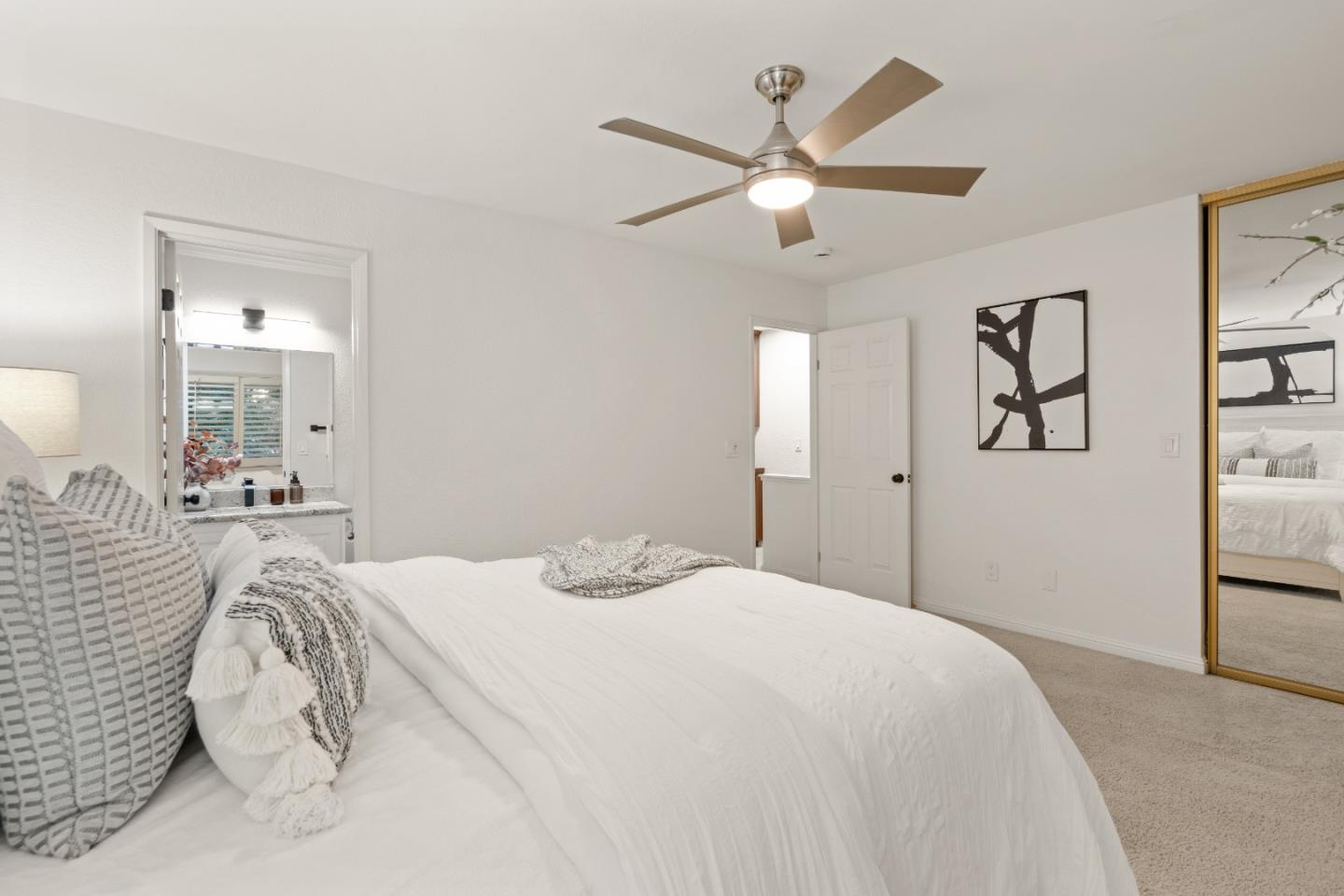 Detail Gallery Image 26 of 40 For 556 Quail Bush Ct, San Jose,  CA 95117 - 2 Beds | 2/1 Baths