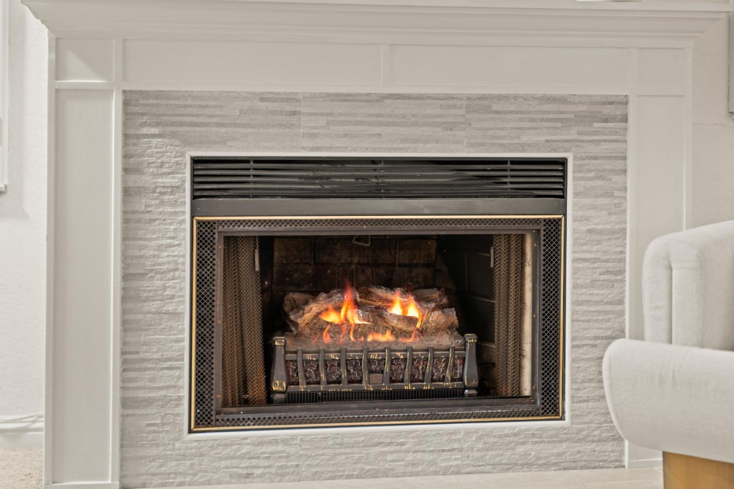 Detail Gallery Image 7 of 40 For 556 Quail Bush Ct, San Jose,  CA 95117 - 2 Beds | 2/1 Baths