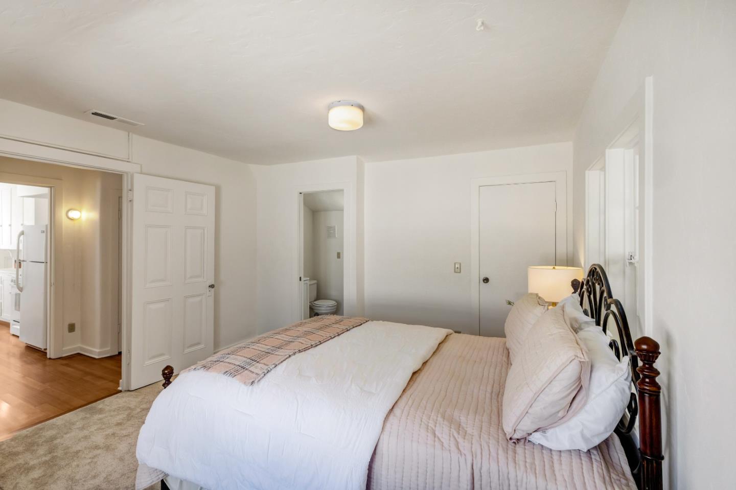 Detail Gallery Image 20 of 47 For 414 19th St, Pacific Grove,  CA 93950 - 2 Beds | 2 Baths