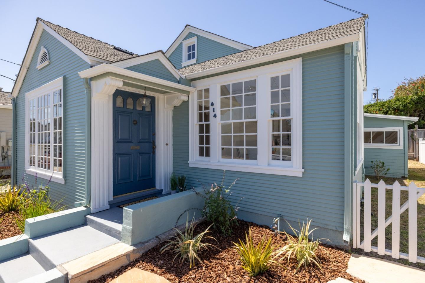 Detail Gallery Image 37 of 47 For 414 19th St, Pacific Grove,  CA 93950 - 2 Beds | 2 Baths