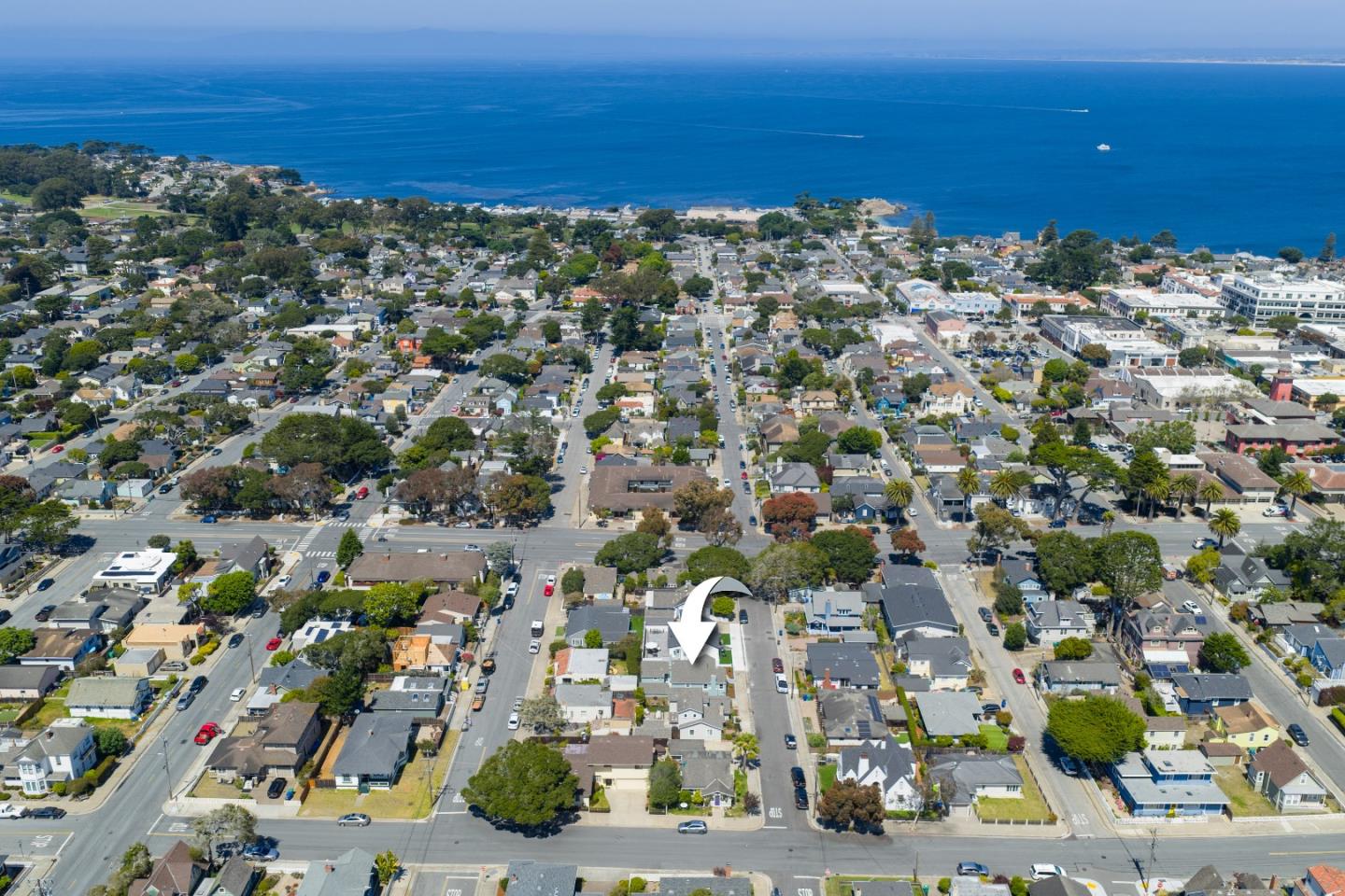 Detail Gallery Image 40 of 47 For 414 19th St, Pacific Grove,  CA 93950 - 2 Beds | 2 Baths