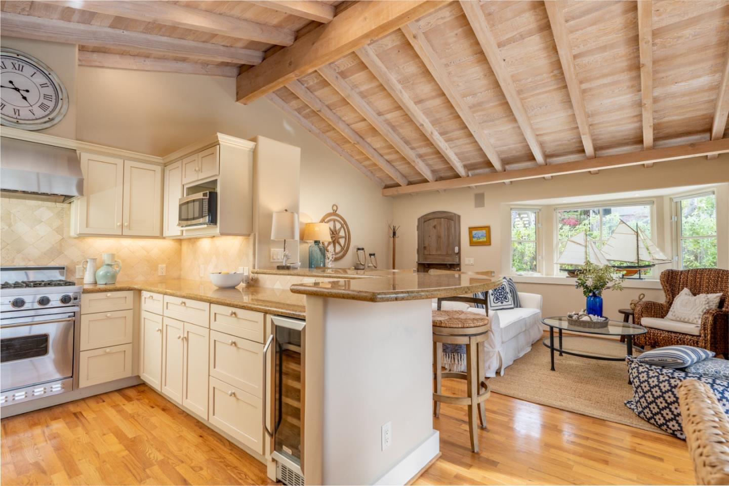 Detail Gallery Image 14 of 34 For 0 Casanova 3 Se of 4th St, Carmel,  CA 93923 - 3 Beds | 2 Baths
