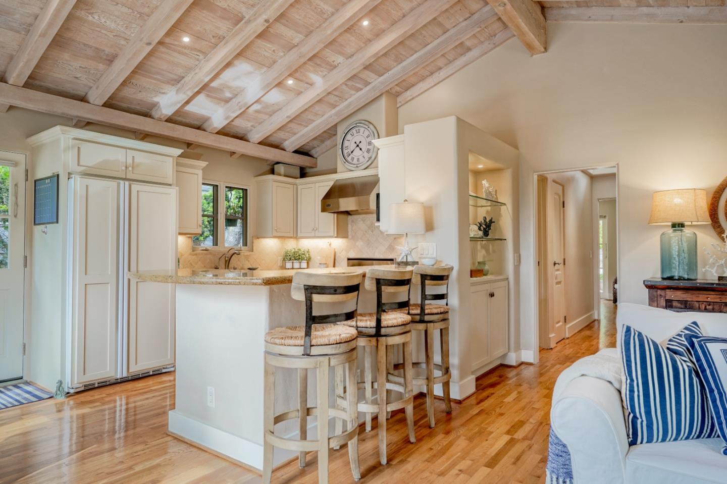 Detail Gallery Image 9 of 34 For 0 Casanova 3 Se of 4th St, Carmel,  CA 93923 - 3 Beds | 2 Baths