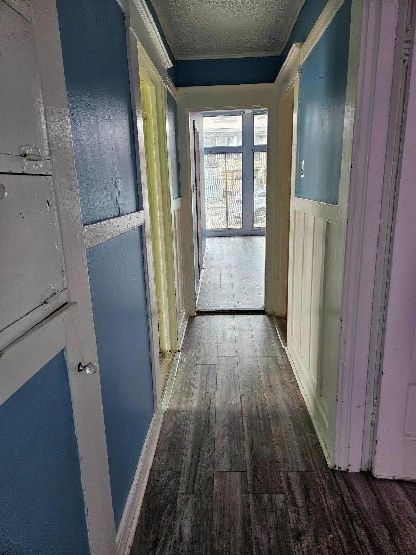 Detail Gallery Image 8 of 8 For 275 Miramar Ave, San Francisco,  CA 94112 - 3 Beds | 1 Baths