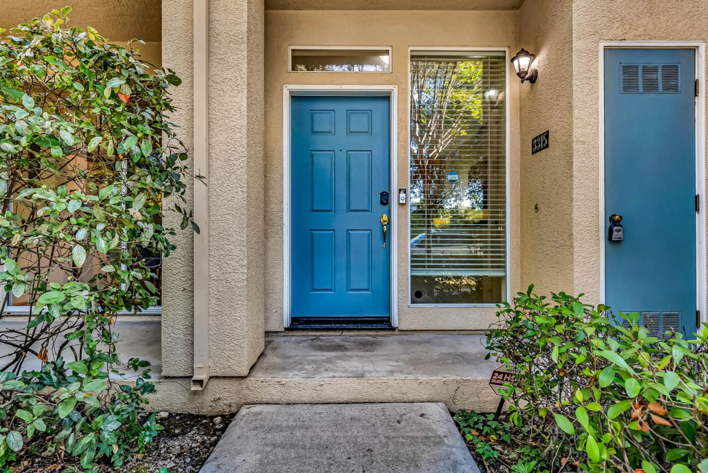 Detail Gallery Image 2 of 38 For 3315 Skyward Pl, San Jose,  CA 95136 - 2 Beds | 2/1 Baths